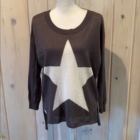 Grey Central Park West star sweater. NWT - Picture 1 of 4